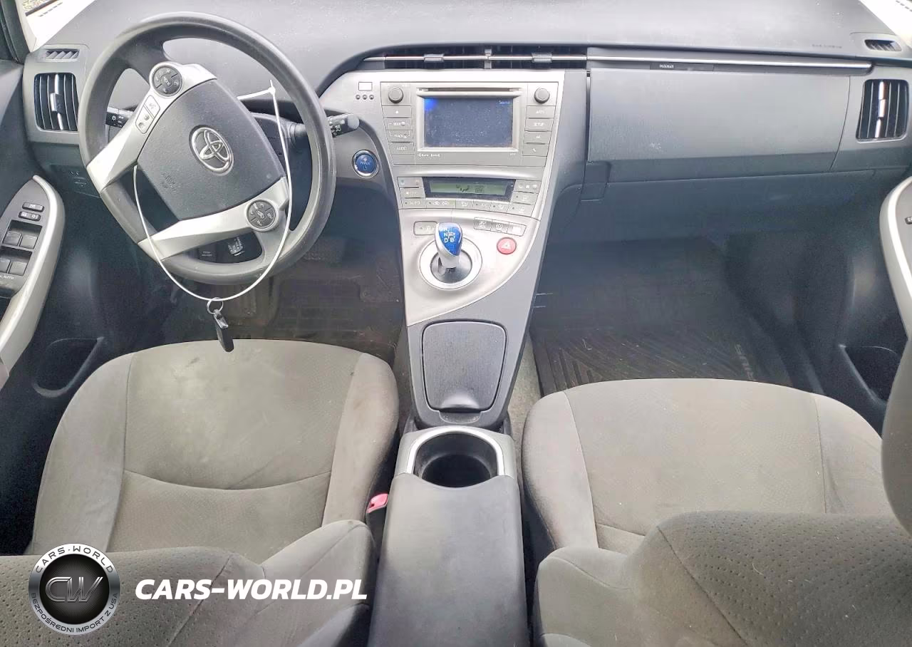 2013 Toyota Prius Three VIN:JTDKN3DU5D1621758 - 8