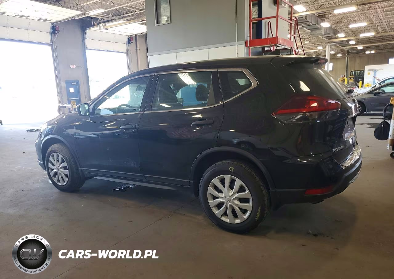2018 Nissan Rogue S VIN:5N1AT2MV1JC754226 - 2