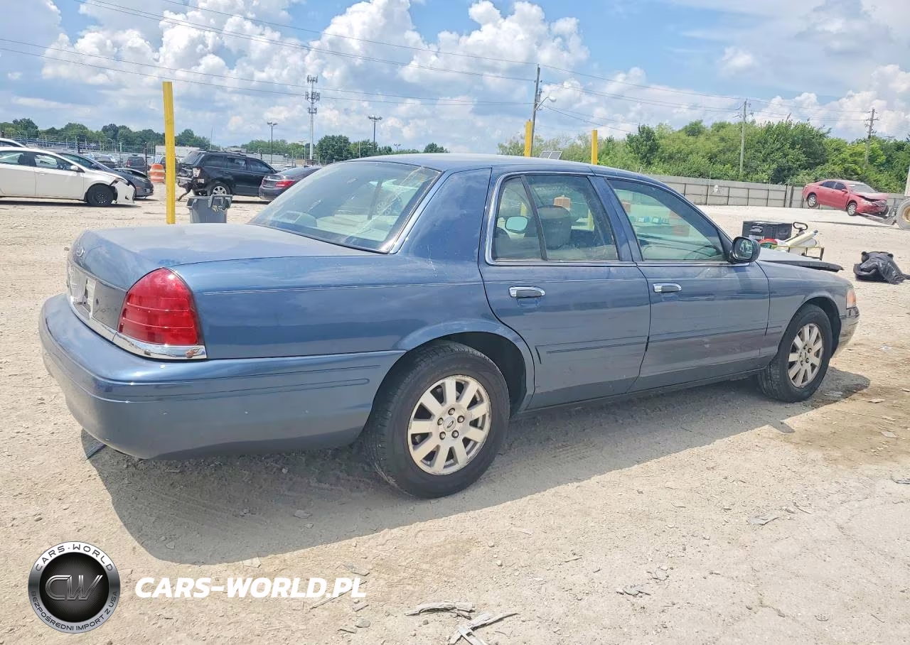 2008 Ford Crown Victoria Lx VIN:2FAFP74V68X132526 - 3