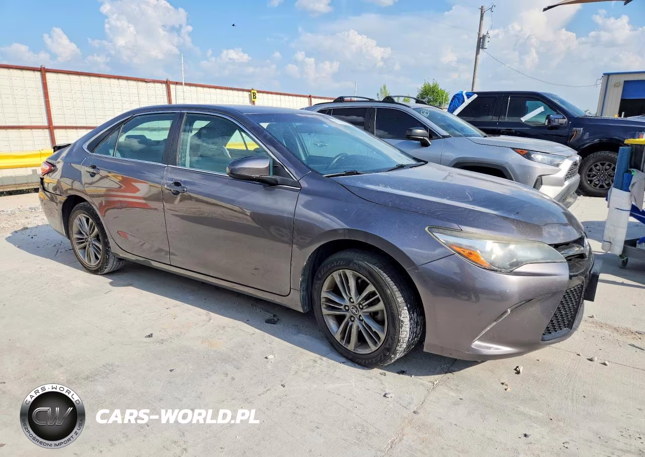 2017 Toyota Camry Se VIN:4T1BF1FK2HU752854 - 4