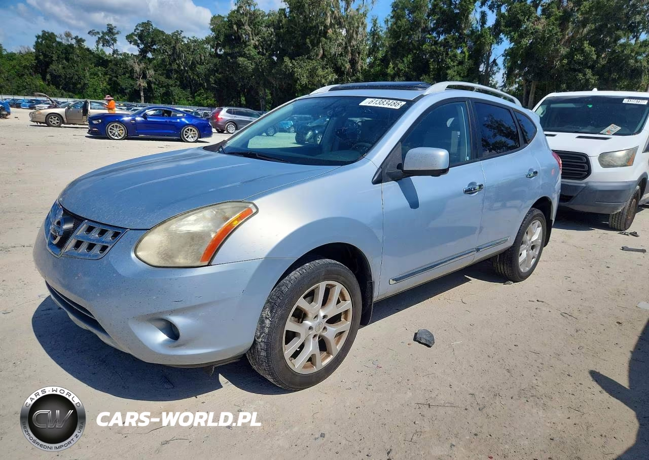 2013 Nissan Rogue S – zdjęcie 1 z 12