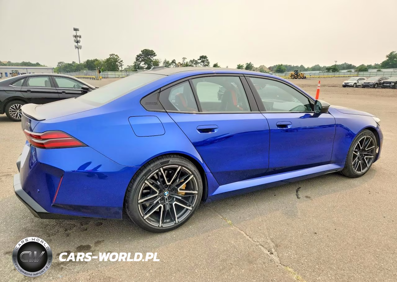 2026 BMW M5 Base VIN:WBS83FK0XTCX20976 - 3