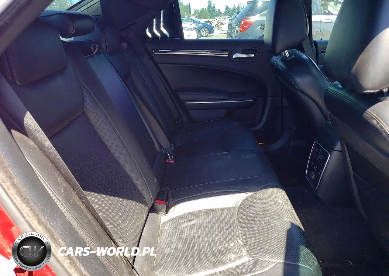2013 Chrysler 300C VIN:2C3CCAET4DH732800 - 10