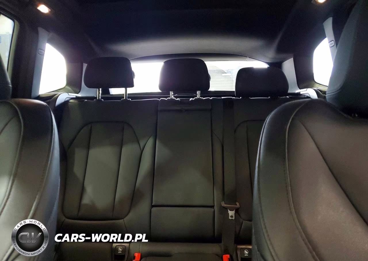 2020 BMW X3 xDrive30I VIN:5UXTY5C09L9C30376 - 10