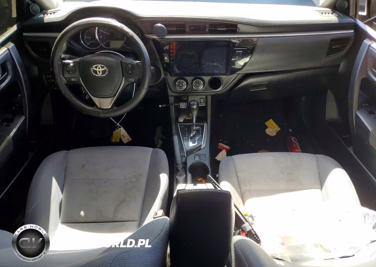 2015 Toyota Corolla L VIN:5YFBURHE4FP303301 - 8