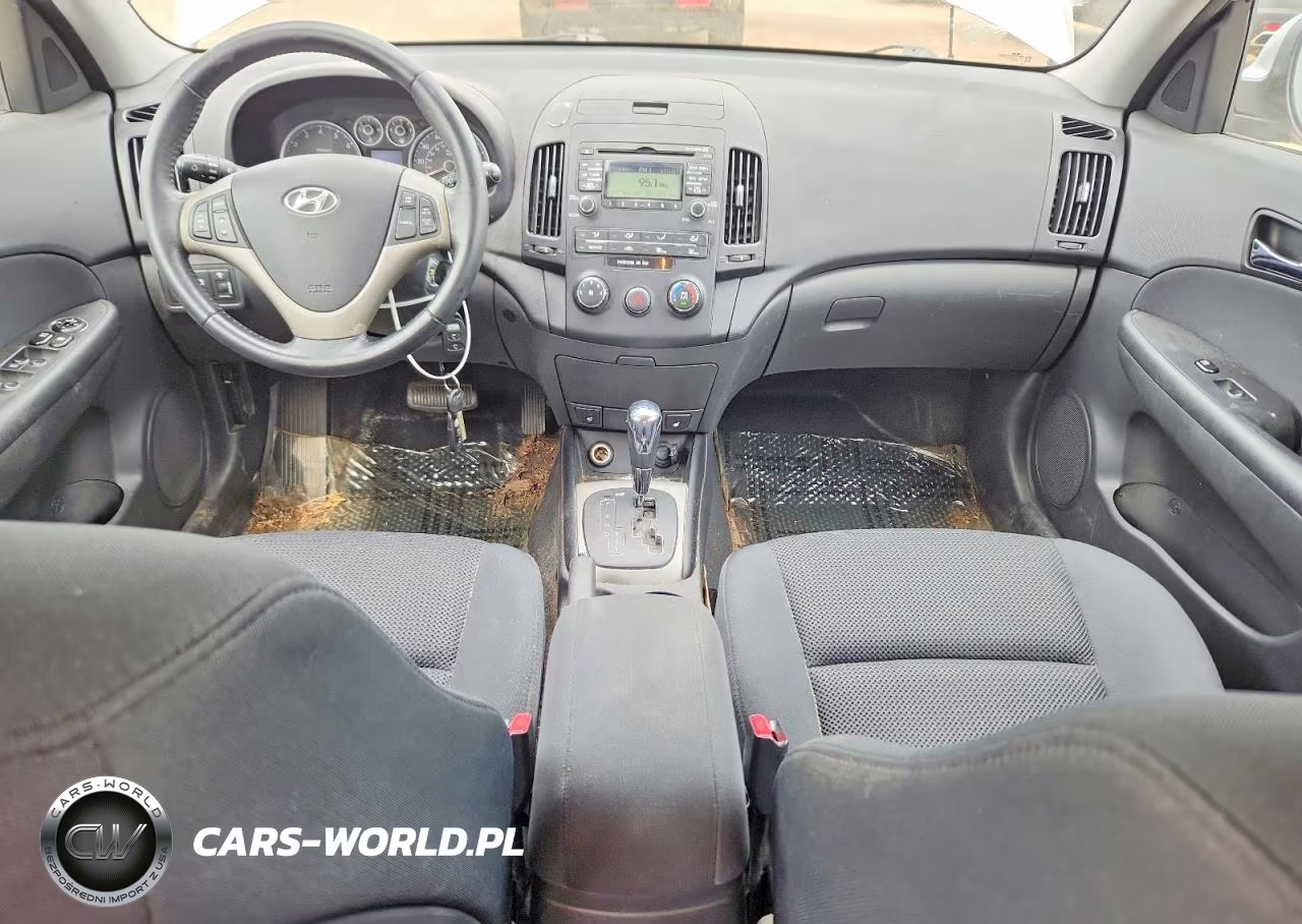 2010 Hyundai Elantra Touring Se VIN:KMHDC8AE2AU053712 - 8