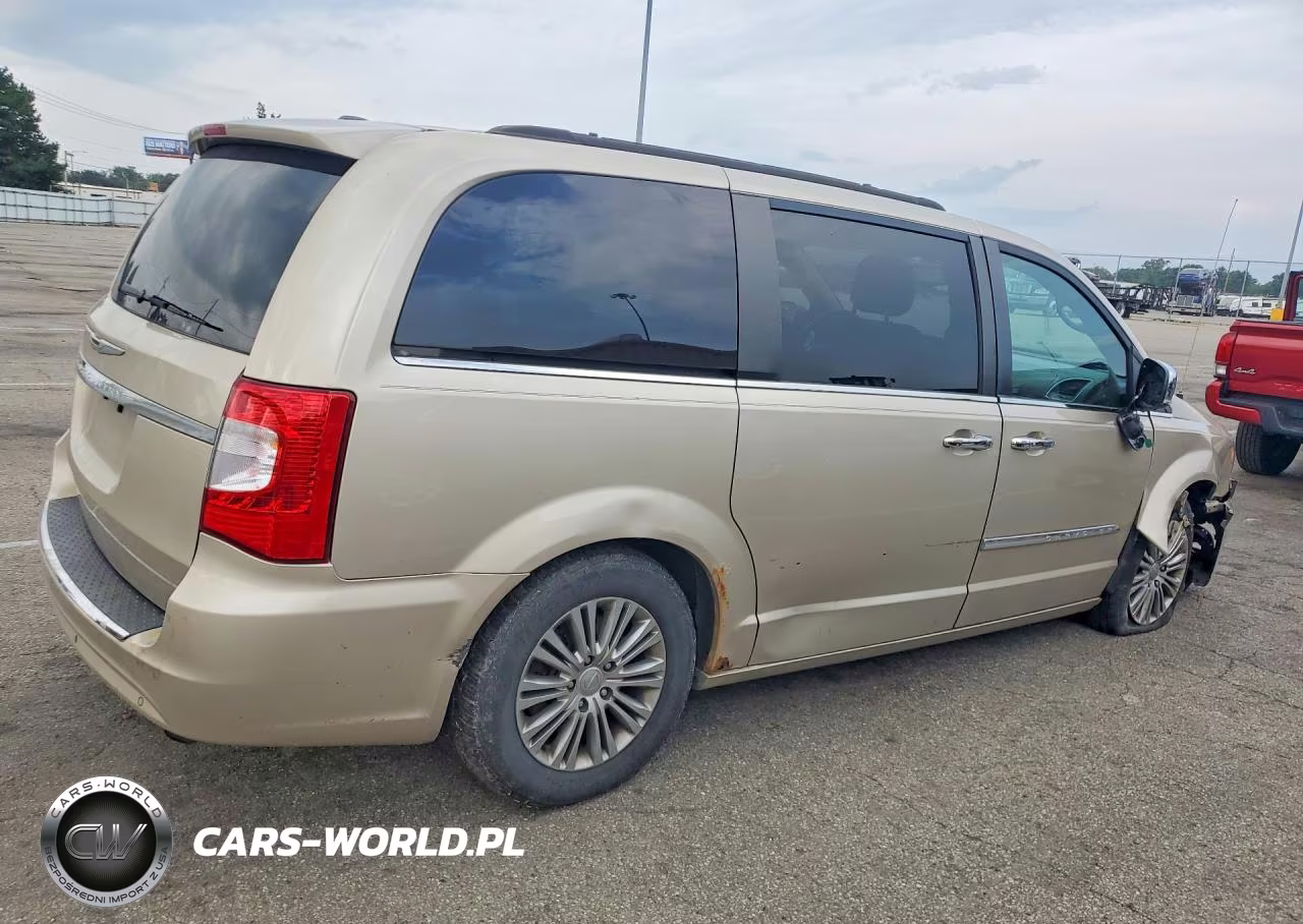 2014 Chrysler Town & Country Touring L VIN:2C4RC1CG7ER108433 - 3