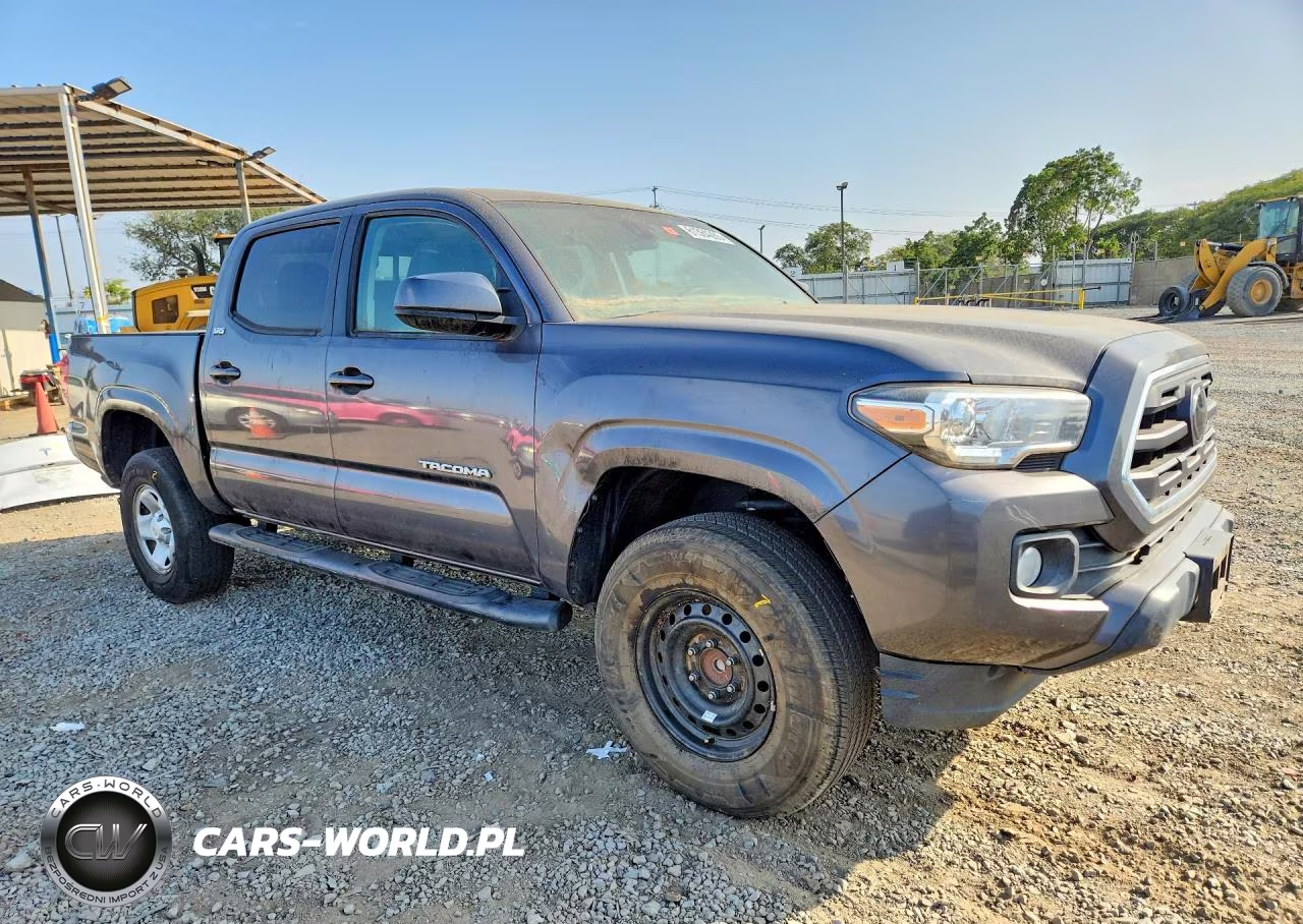 2018 Toyota Tacoma Sr5 VIN:5TFAX5GN2JX112404 - 4