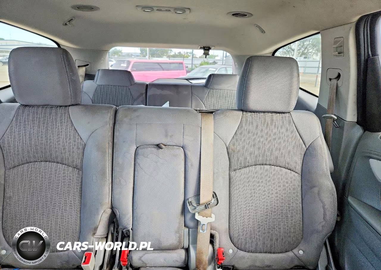 2015 Chevrolet Traverse Ls VIN:1GNKRFED0FJ106696 - 10