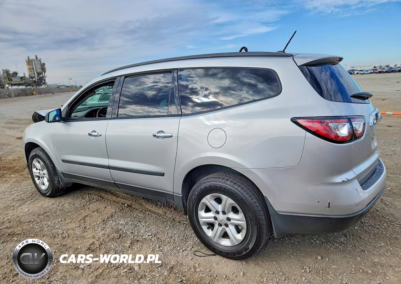 2015 Chevrolet Traverse Ls VIN:1GNKRFED0FJ106696 - 2