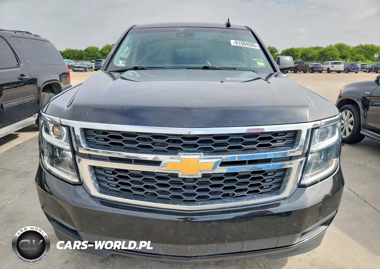 2018 Chevrolet Suburban C1500 Lt VIN:1GNSCHKC9JR257524 - 5
