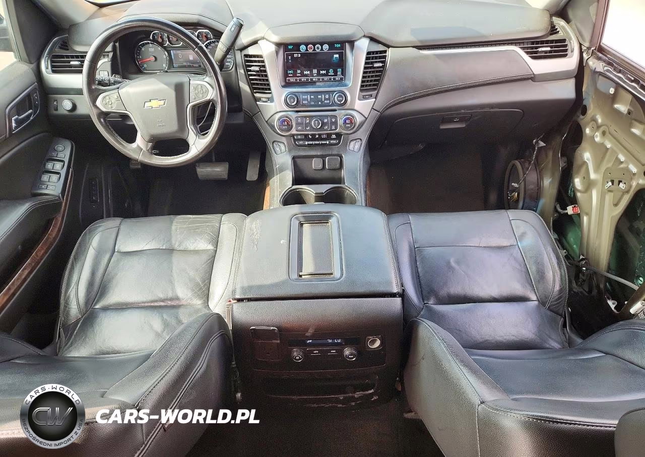 2018 Chevrolet Suburban C1500 Lt VIN:1GNSCHKC9JR257524 - 8