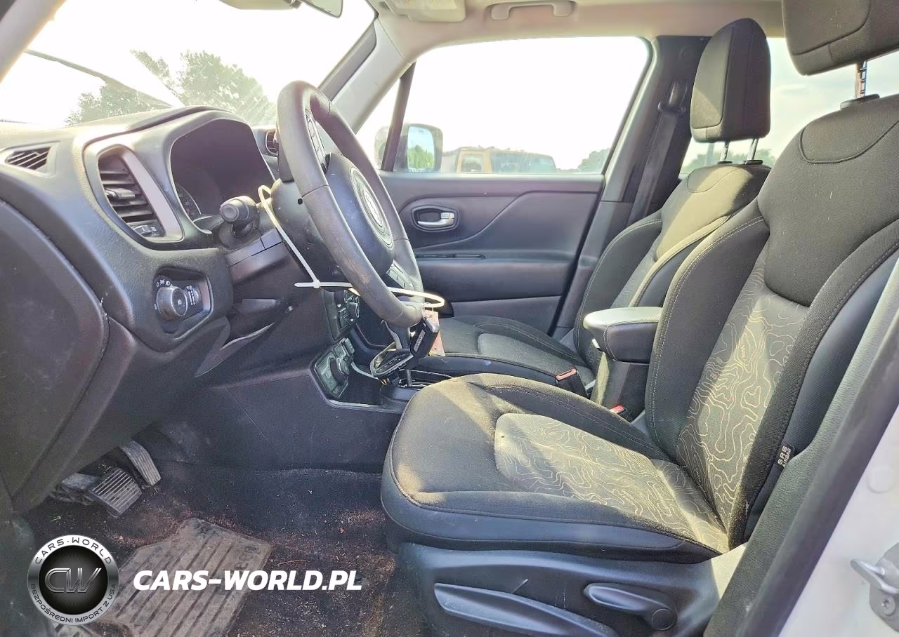 2023 Jeep Renegade Latitude VIN:ZACNJDB12PPP44622 - 7