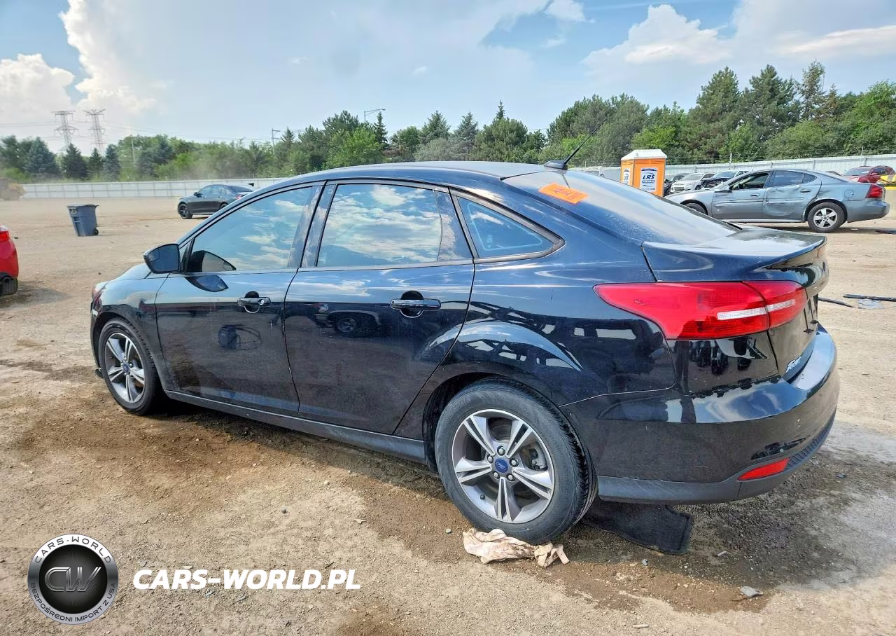 2018 Ford Focus Se VIN:1FADP3FE4JL257248 - 2
