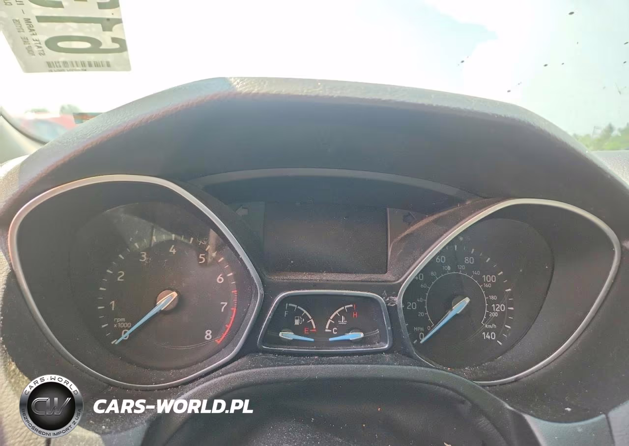 2018 Ford Focus Se VIN:1FADP3FE4JL257248 - 9