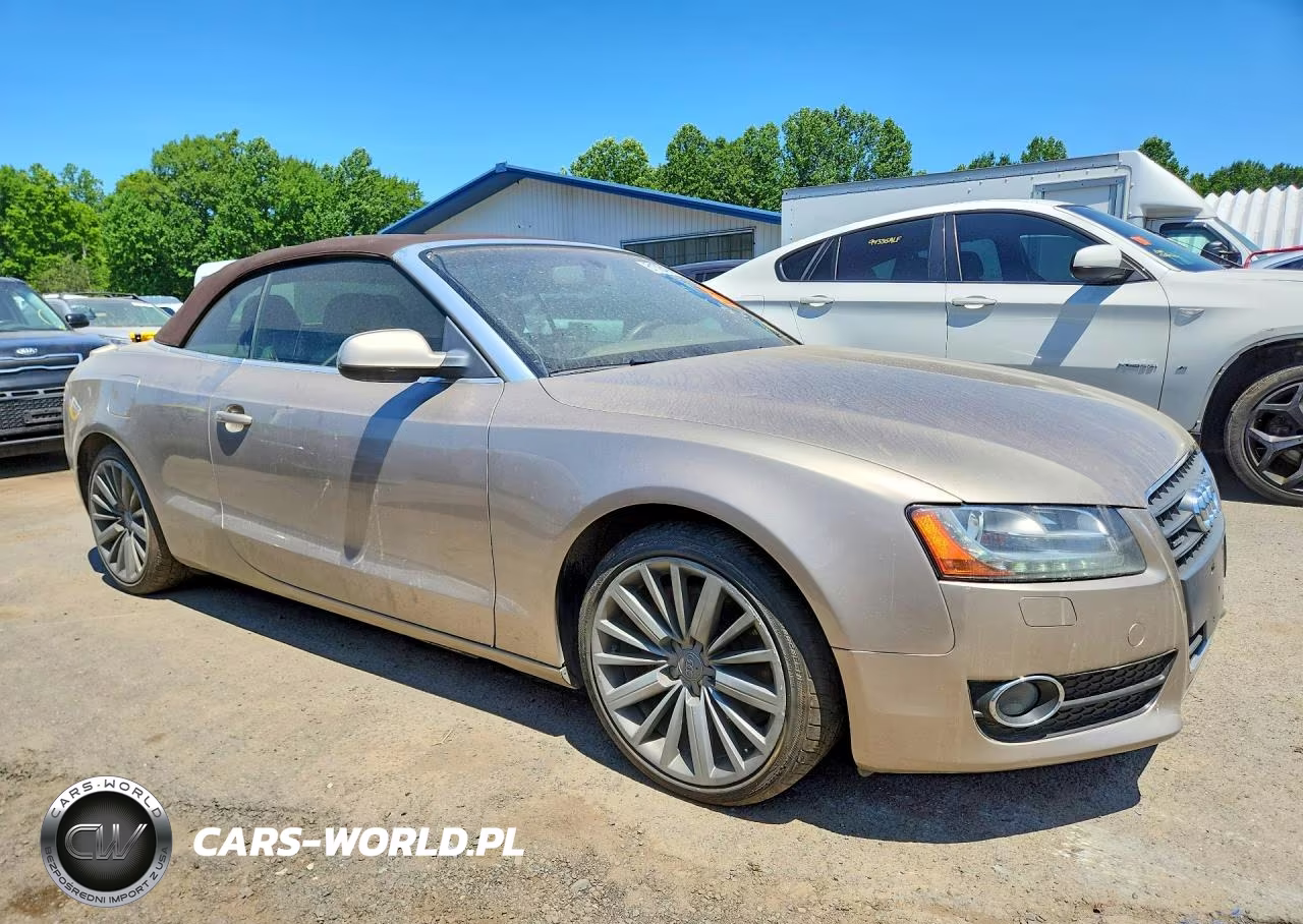 2011 Audi A5 Premium Plus VIN:WAULFAFH7BN010722 - 4