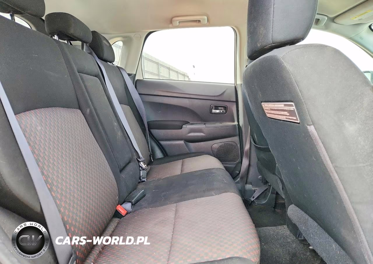 2018 Mitsubishi Outlander Sport Es VIN:JA4AP3AU2JZ023449 - 10