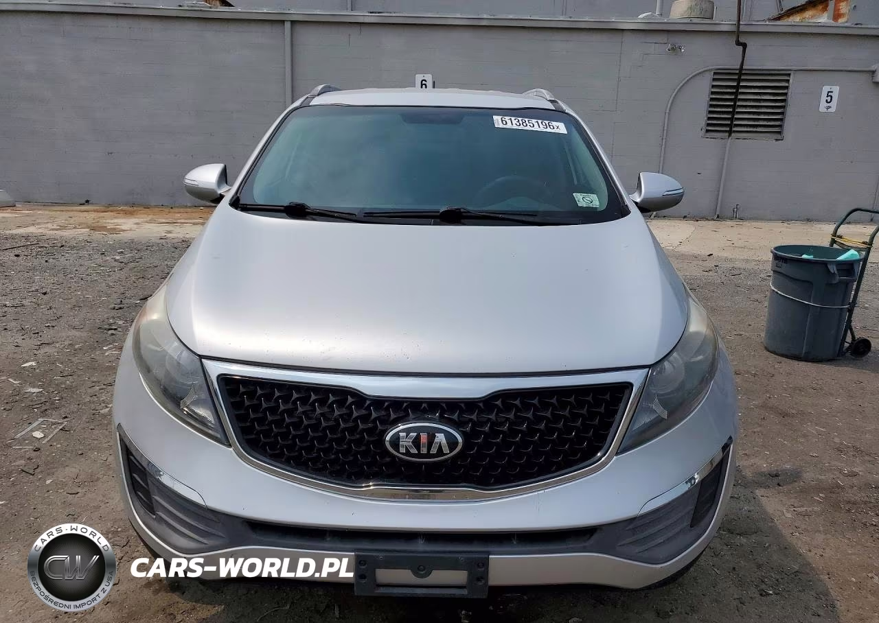 2012 Kia Sportage Lx VIN:KNDPBCA22C7213800 - 5