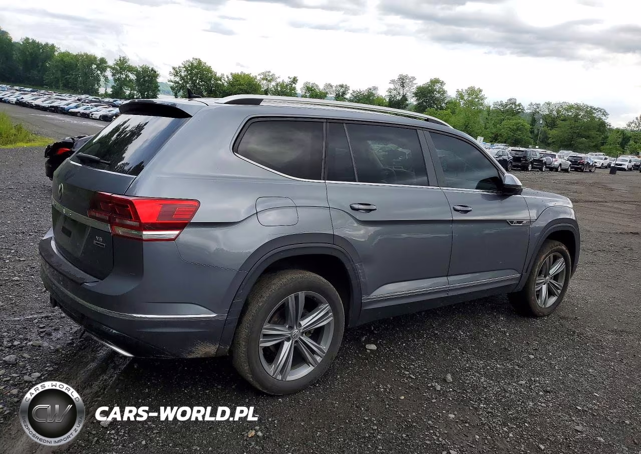 2018 Volkswagen Atlas Se VIN:1V2PR2CA5JC555772 - 3