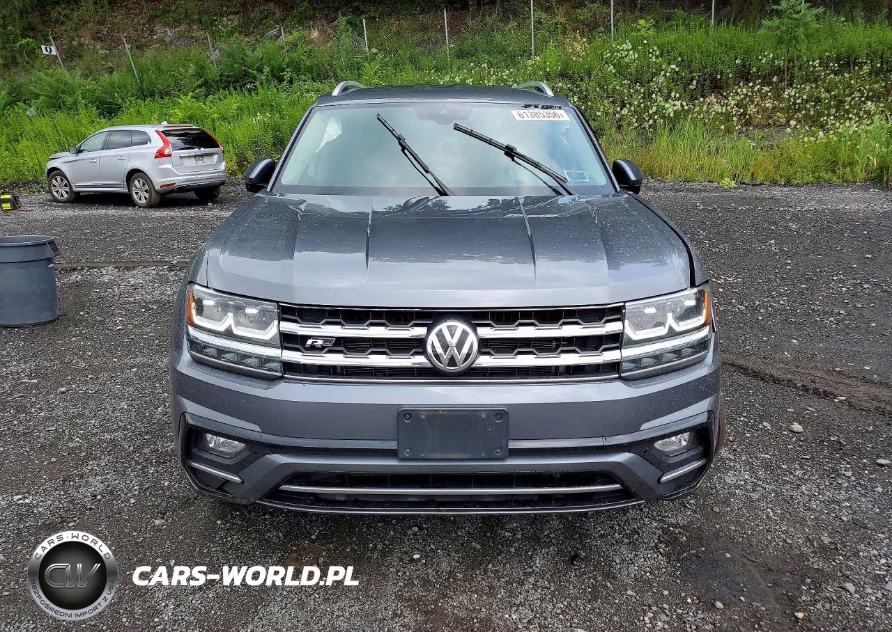 2018 Volkswagen Atlas Se VIN:1V2PR2CA5JC555772 - 5