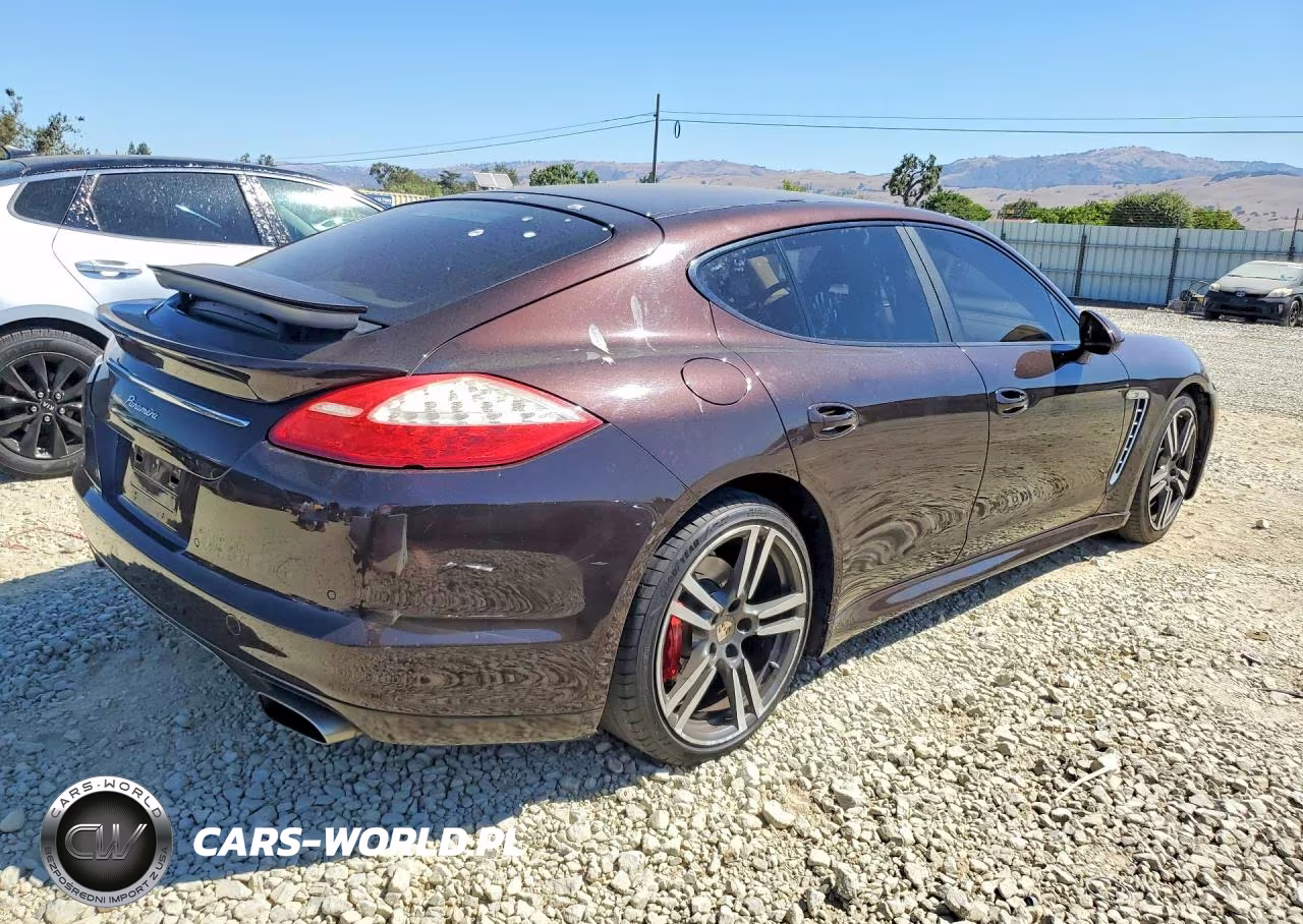 2013 Porsche Panamera 2 VIN:WP0AA2A79DL015125 - 3