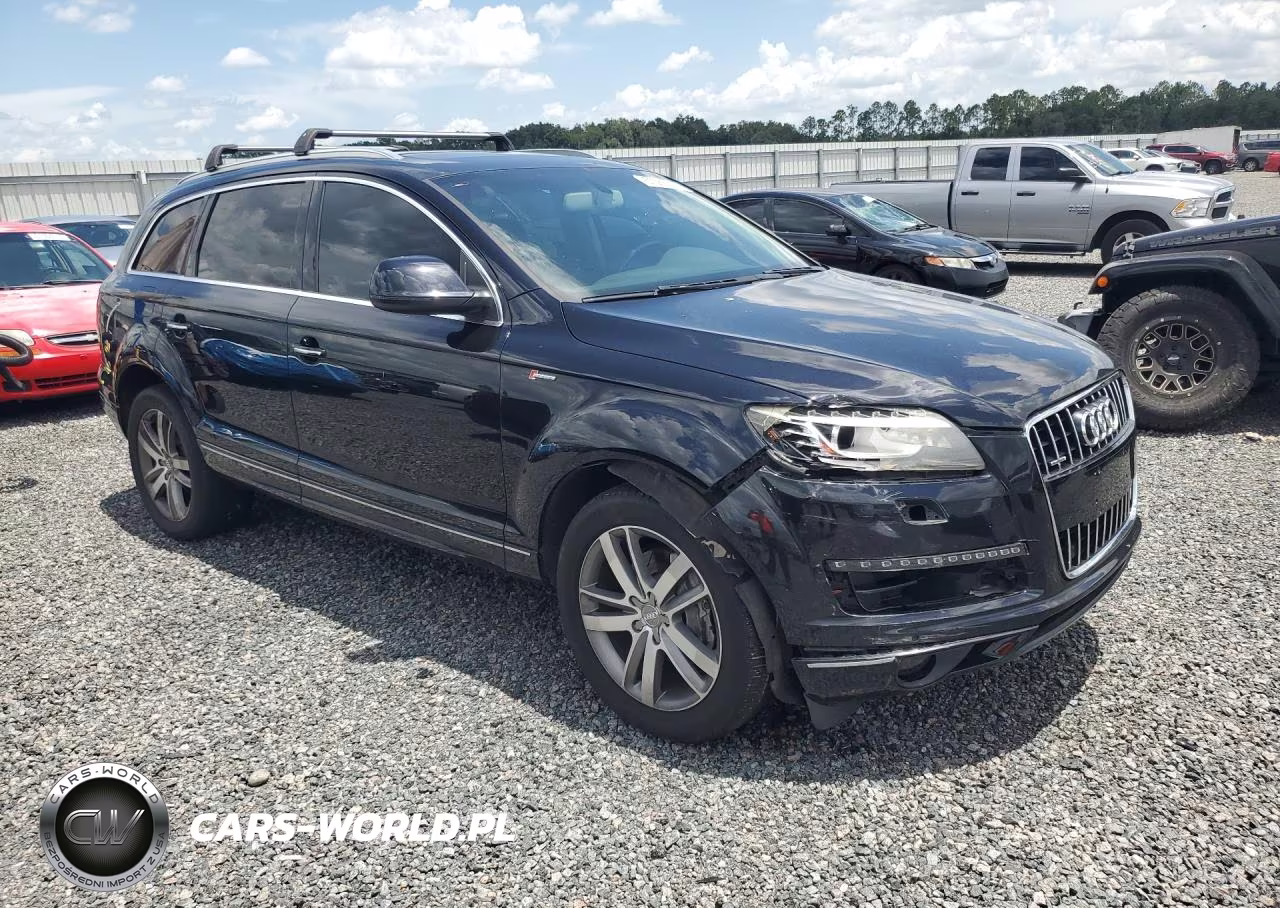 2015 Audi Q7 Premium Plus VIN:WA1LGAFE4FD021656 - 4