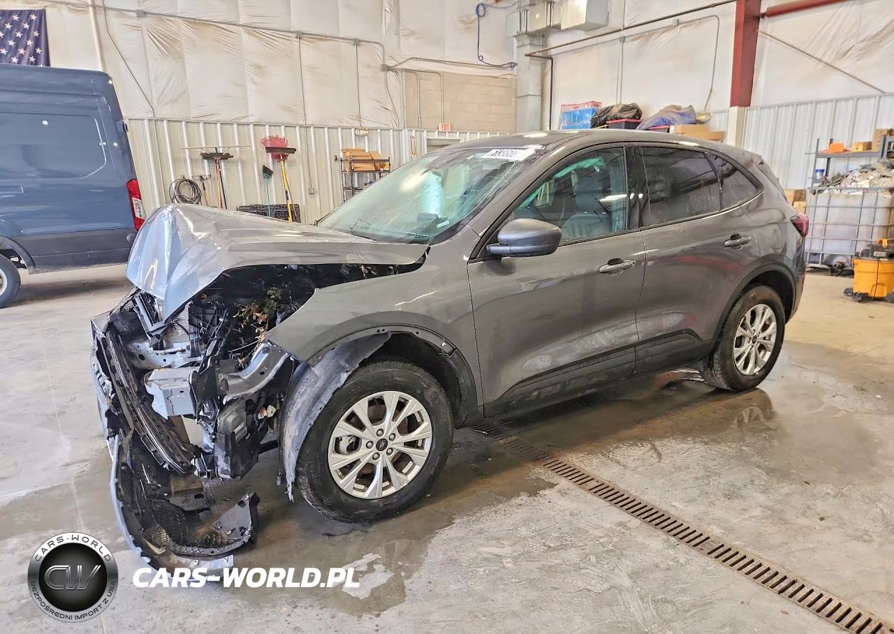 2025 Ford Escape Active – zdjęcie 1 z 12