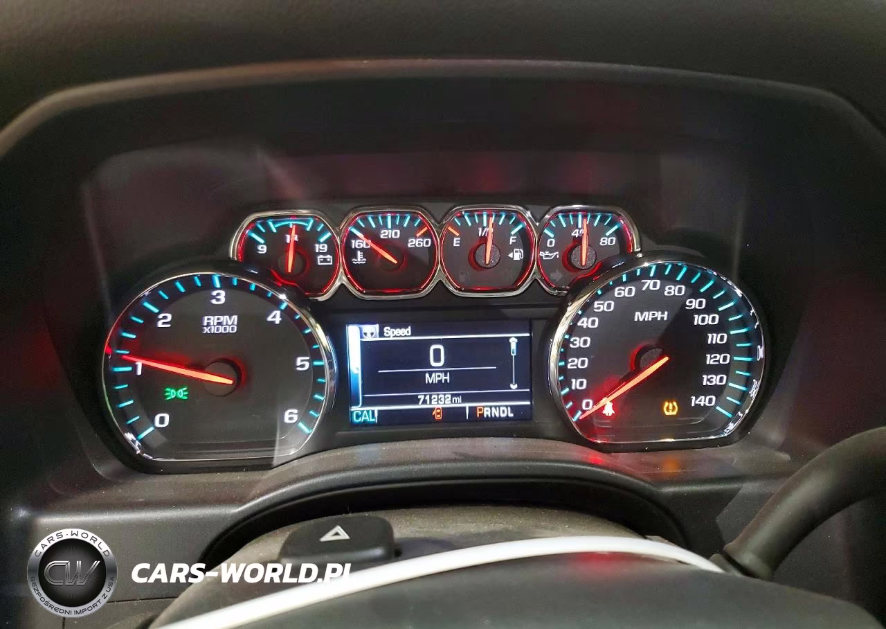 2018 Chevrolet Silverado K1500 Lt VIN:1GCVKREC1JZ116098 - 9