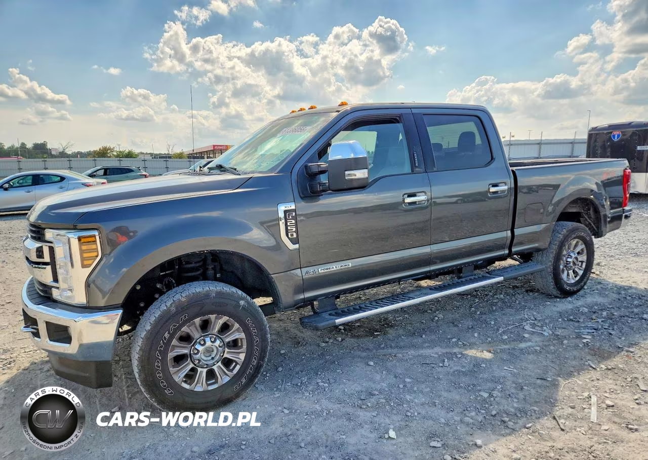 2019 Ford F250 Super Duty – zdjęcie 1 z 12