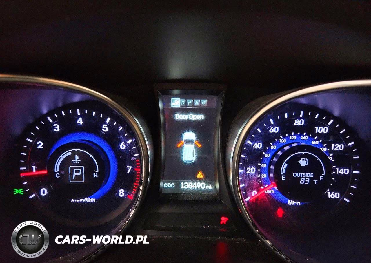 2015 Hyundai Santa Fe Sport 2.4L VIN:5XYZUDLBXFG247772 - 9