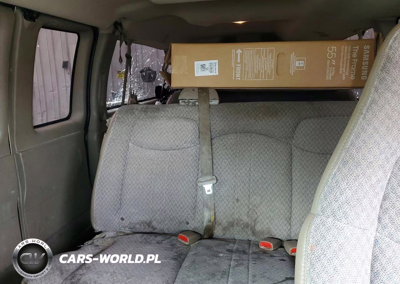2007 Chevrolet Express G3500 VIN:1GAHG39U071112896 - 10