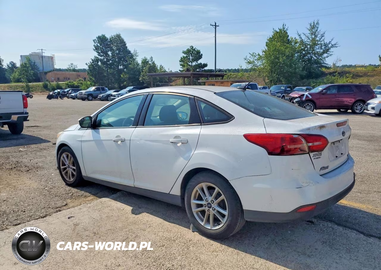 2017 Ford Focus Se VIN:1FADP3F28HL278555 - 2