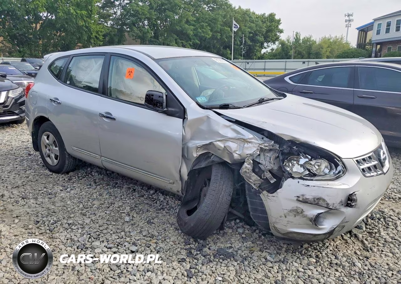 2011 Nissan Rogue S VIN:JN8AS5MV5BW252204 - 4