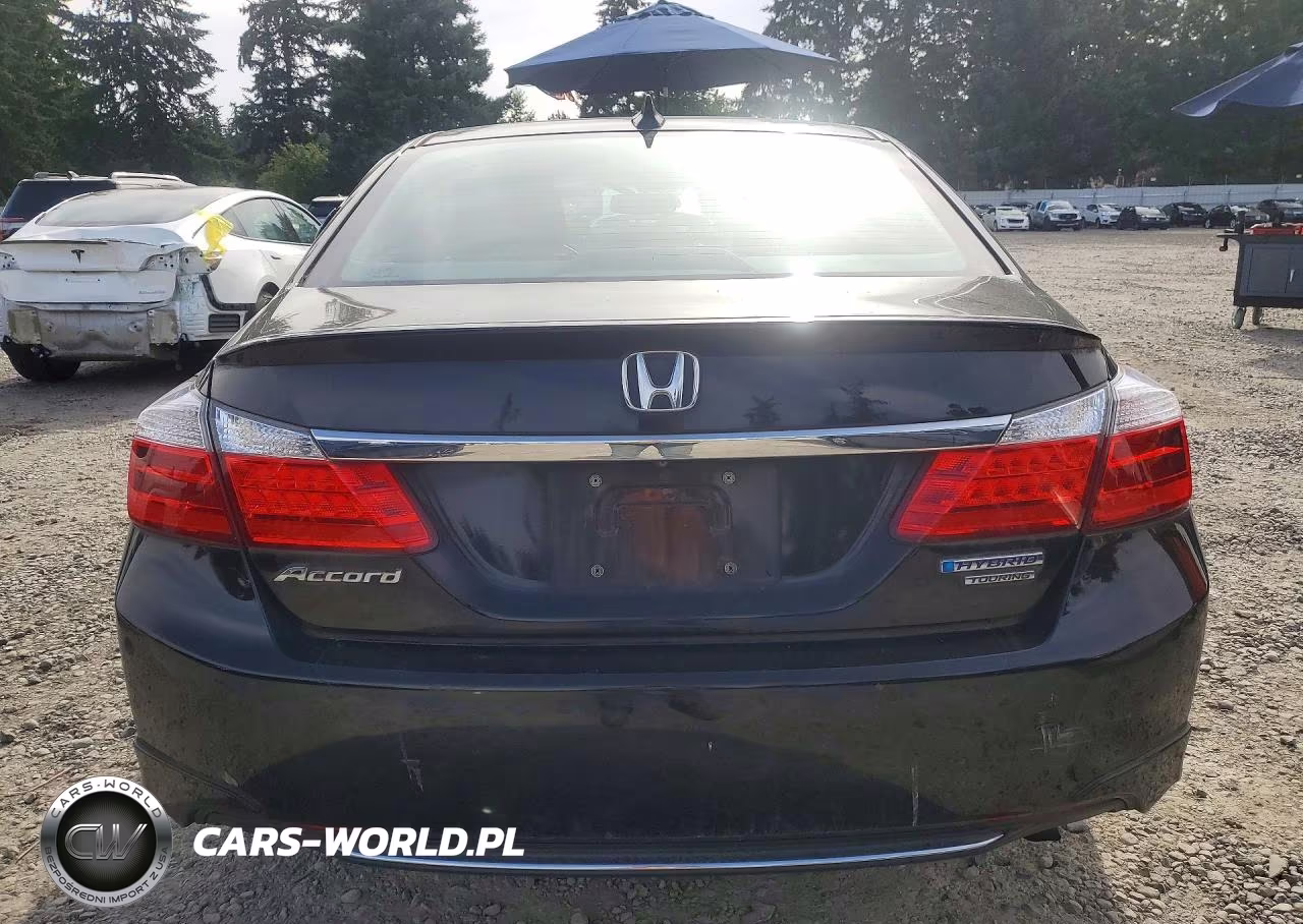 2015 Honda Accord Touring Hybrid VIN:1HGCR6F77FA013214 - 6