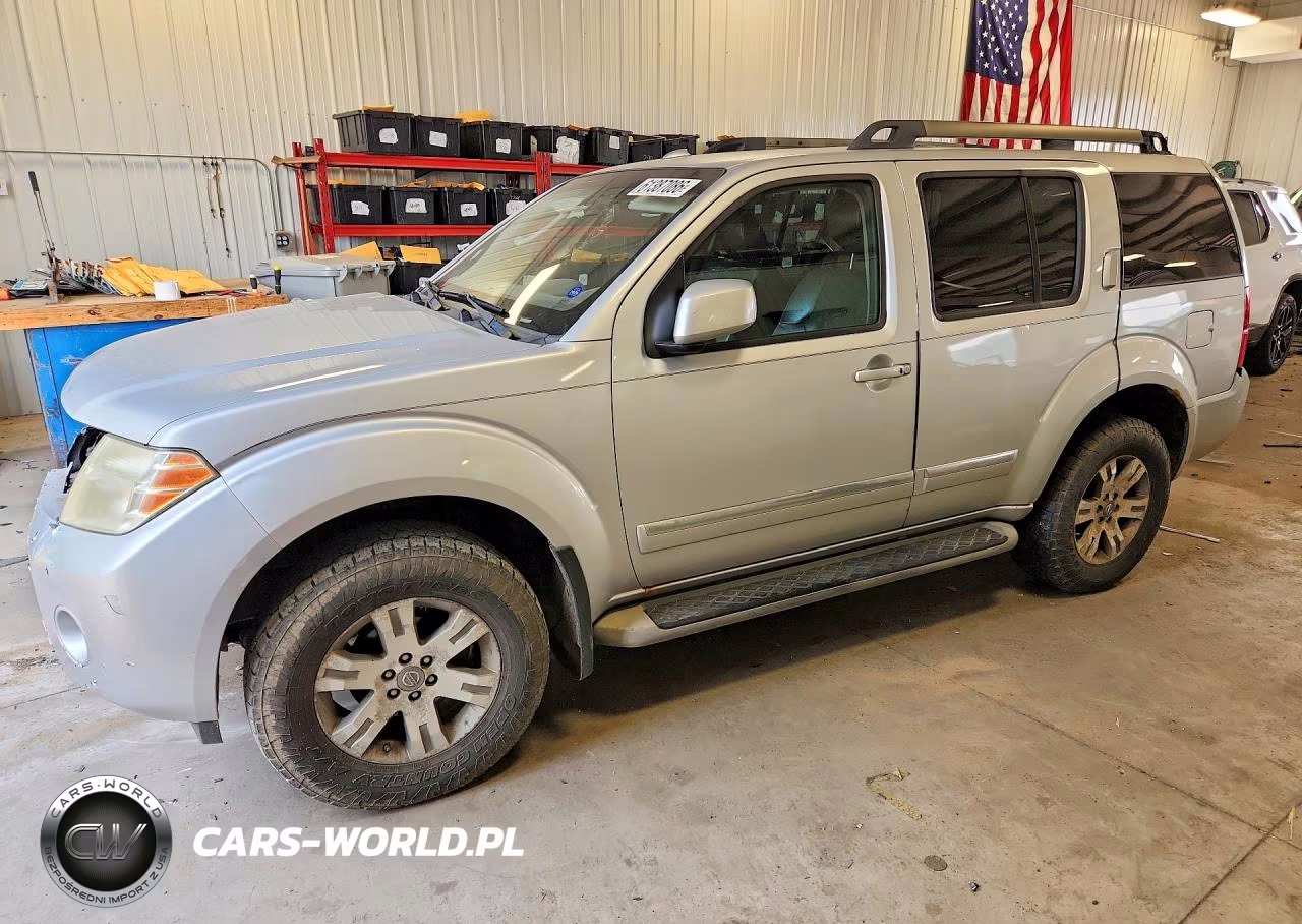2011 Nissan Pathfinder S