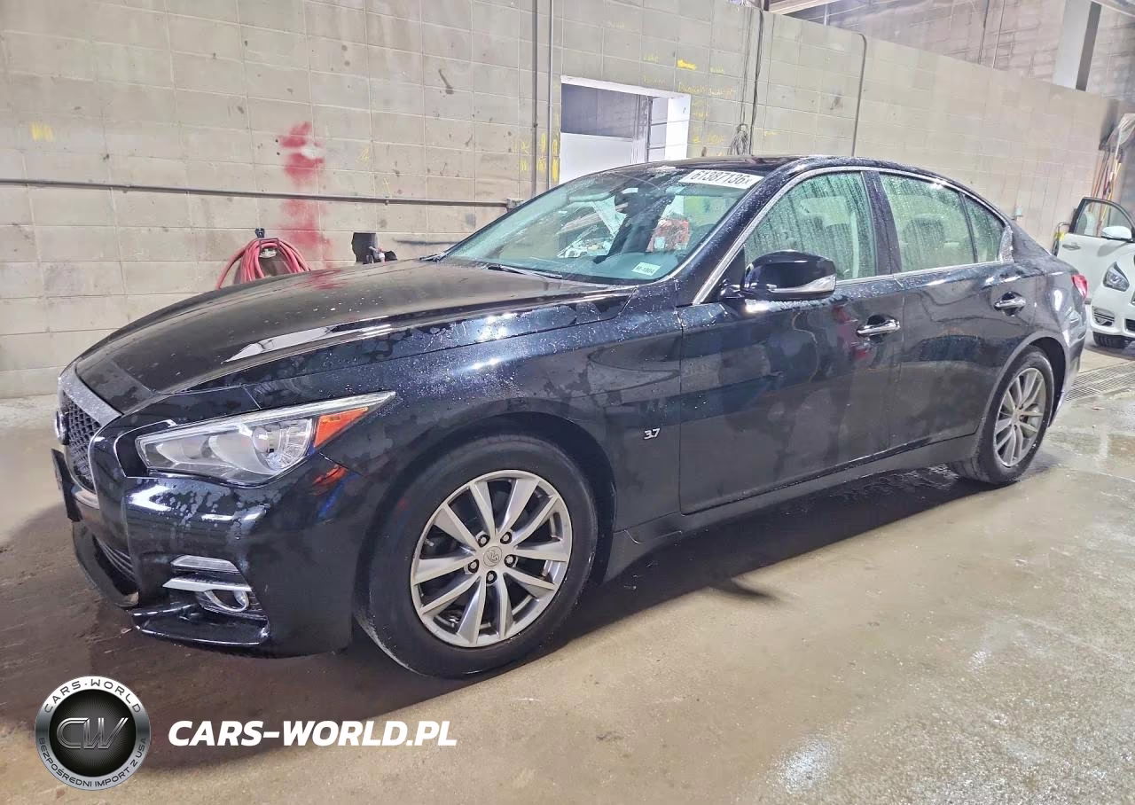 2015 Infiniti Q50 Premium