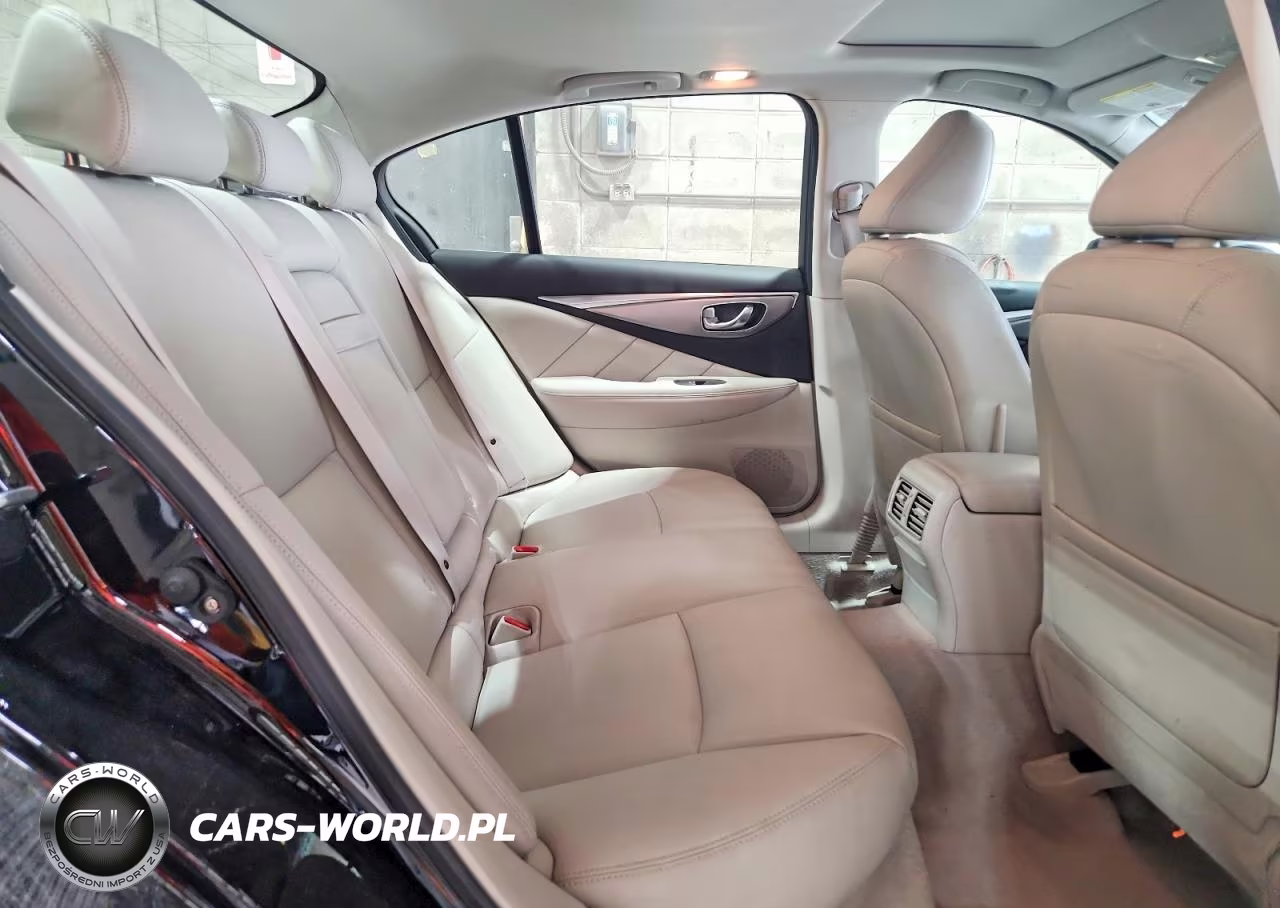 2015 Infiniti Q50 Premium VIN:JN1BV7AR5FM391022 - 10