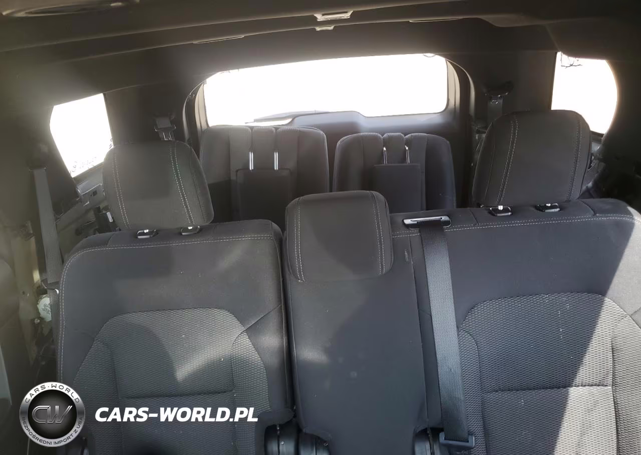 2017 Ford Explorer Xlt VIN:1FM5K8D87HGD81343 - 10