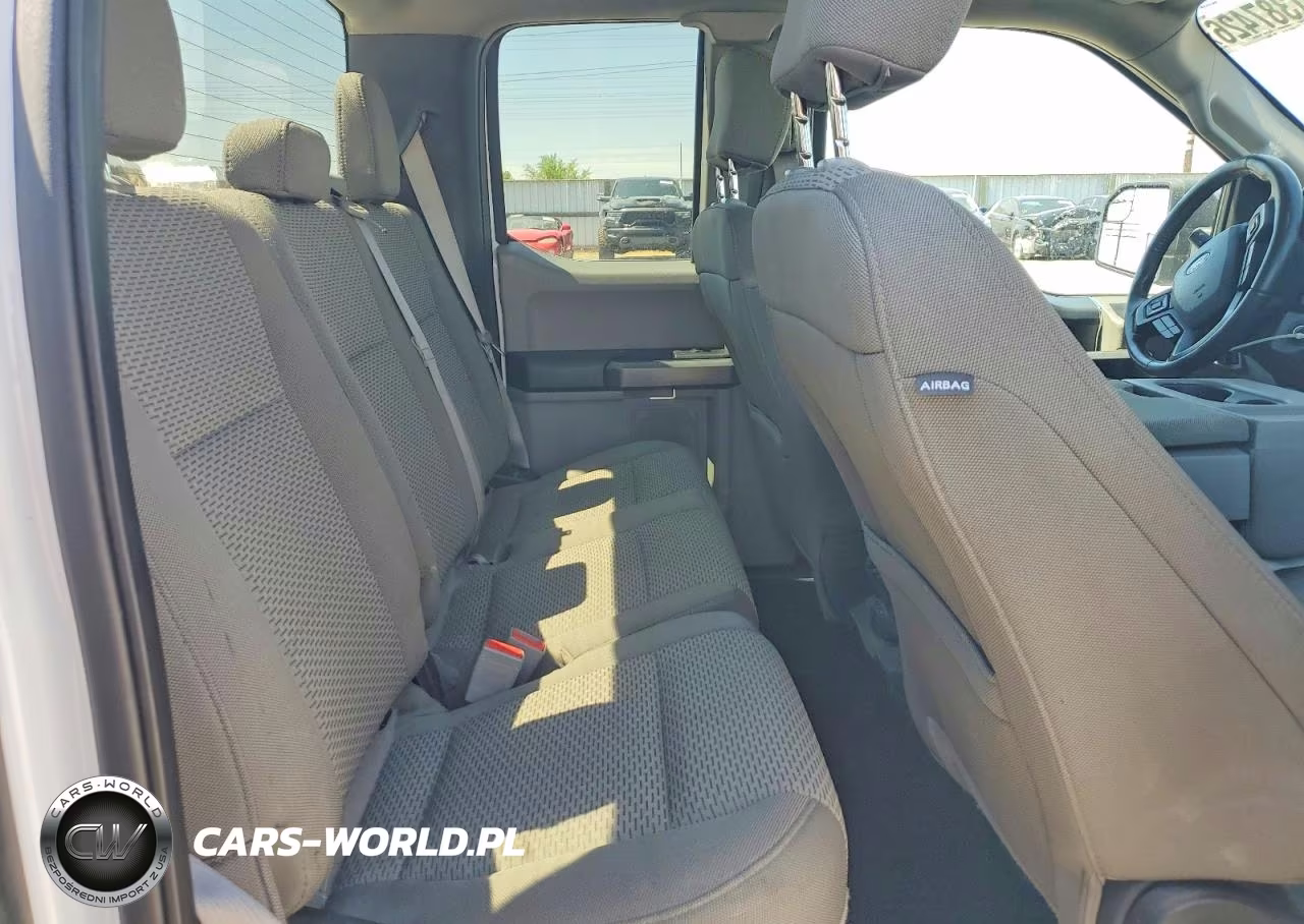 2018 Ford F150 Super Cab VIN:1FTFX1E58JKE31837 - 10