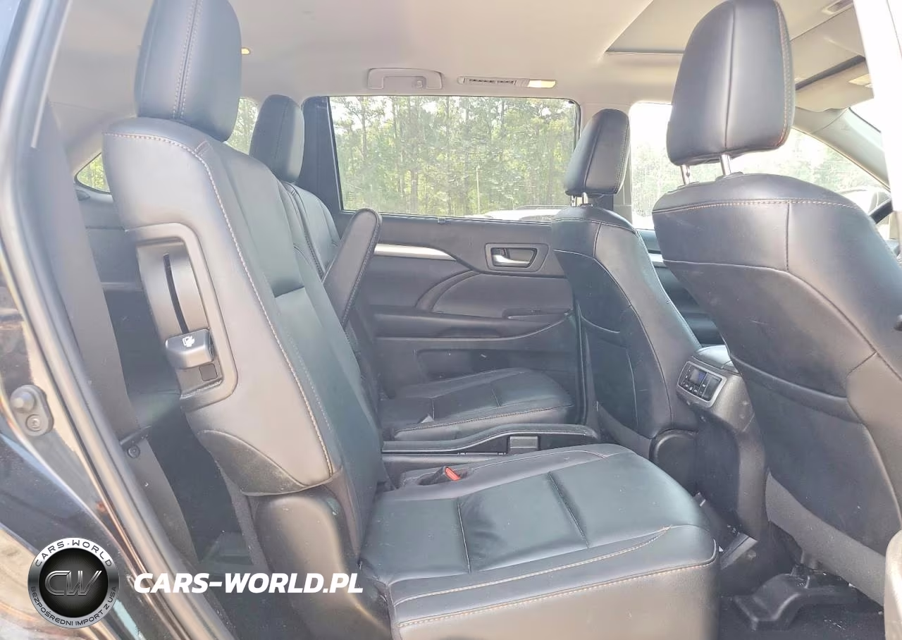 2019 Toyota Highlander Xle VIN:5TDKZRFHXKS355449 - 11