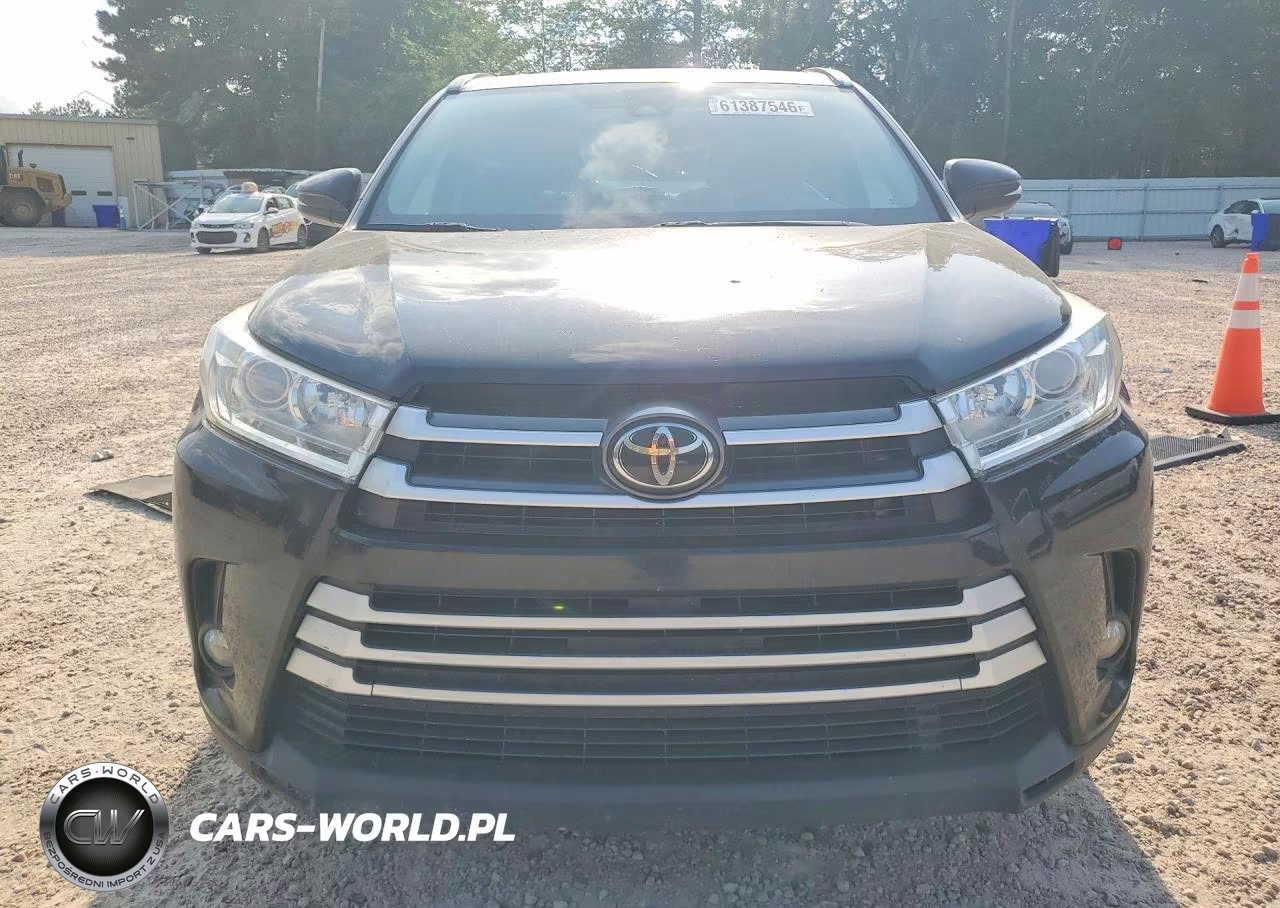 2019 Toyota Highlander Xle VIN:5TDKZRFHXKS355449 - 5