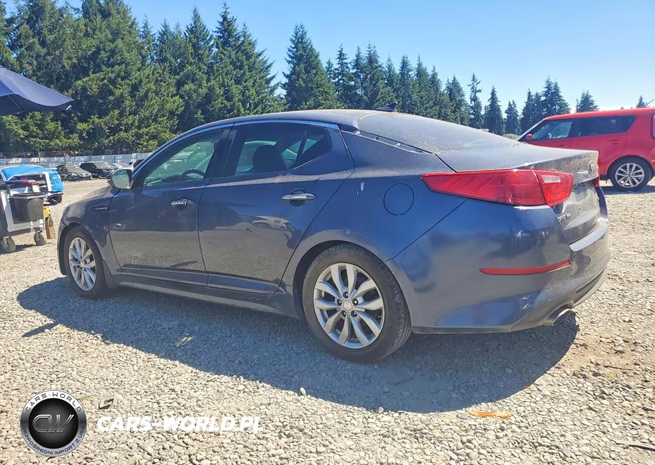 KIA OPTIMA VIN:5XXGN4A77FG368704 - 2