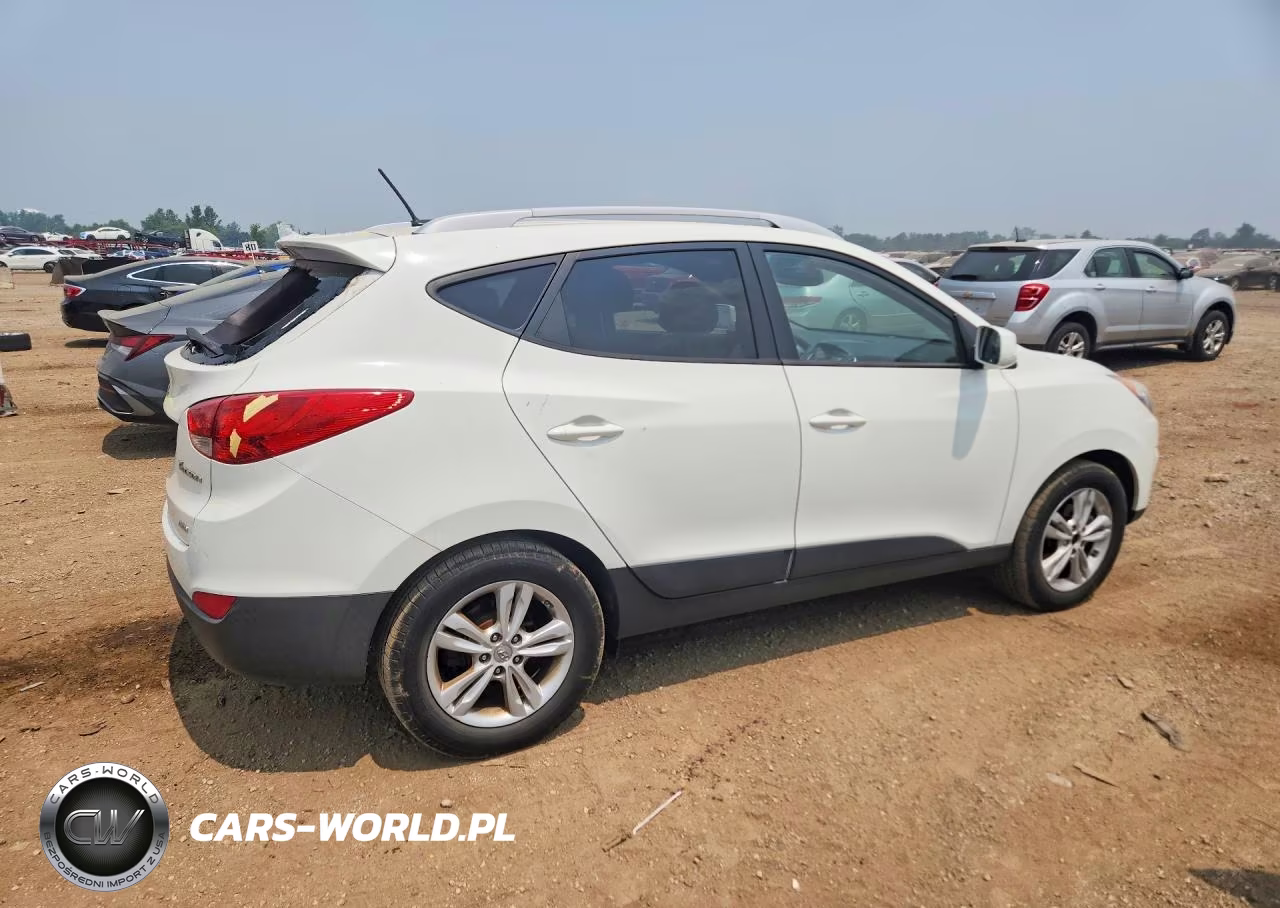 2011 Hyundai Tucson Gls VIN:KM8JUCAC0BU243804 - 3