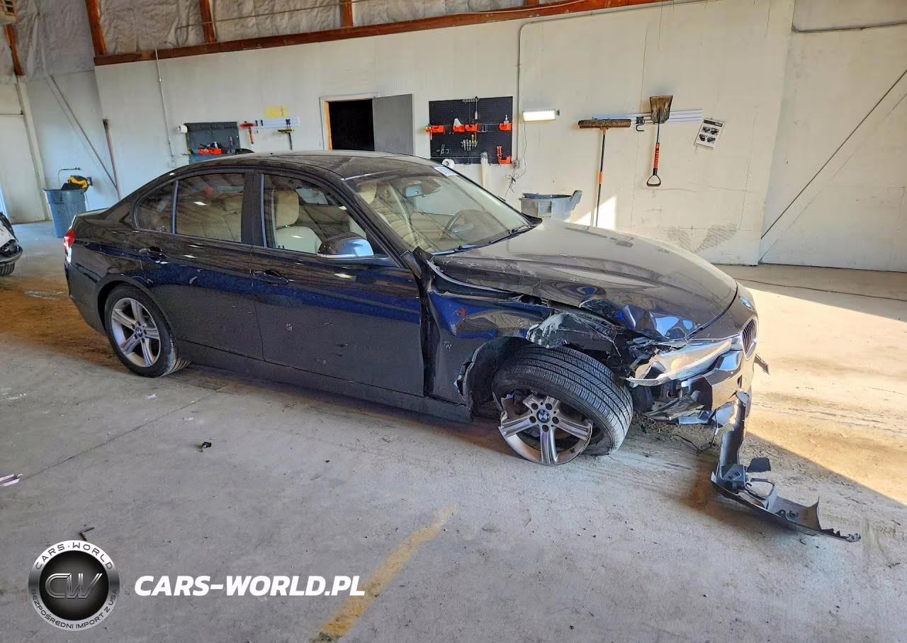 2014 BMW 320 I xDrive VIN:WBA3C3G52ENS72600 - 4