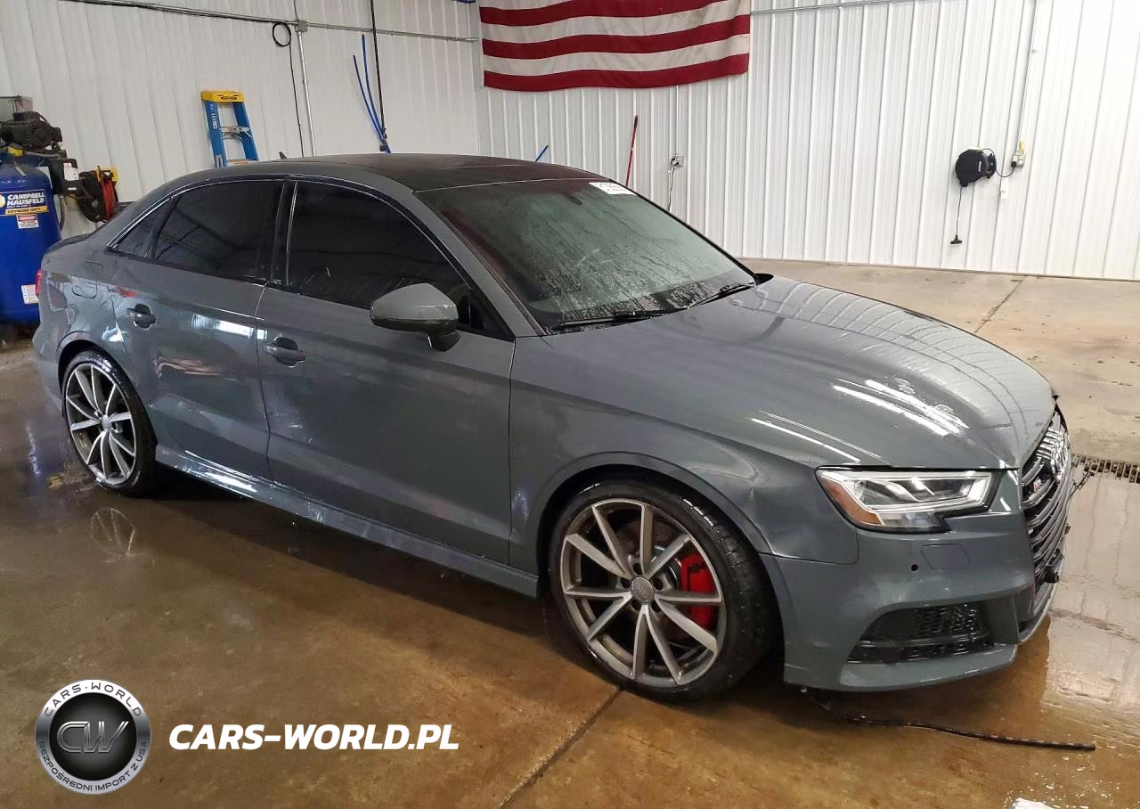 2018 Audi S3 Premium Plus VIN:WAUB1GFF7J1027411 - 4
