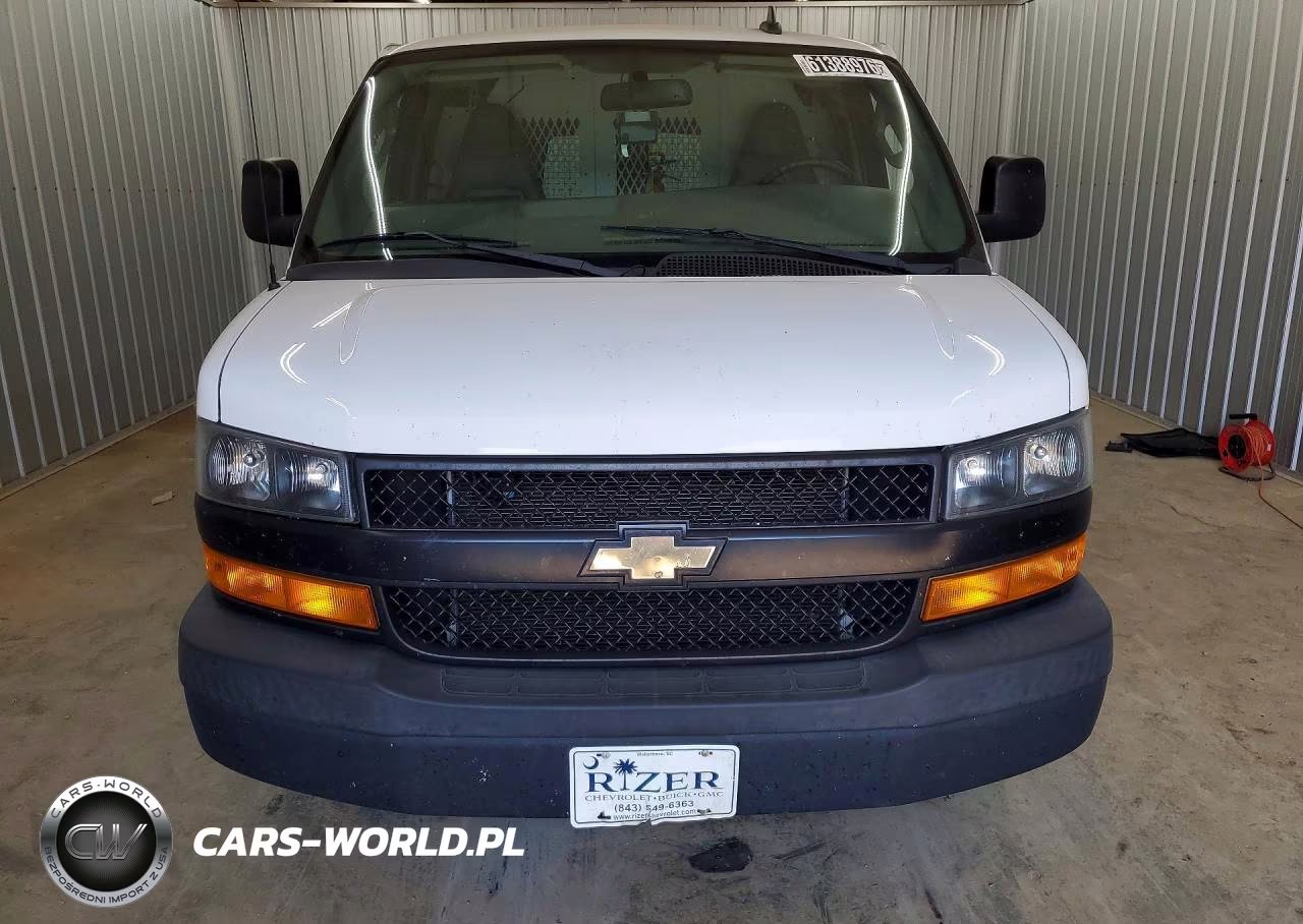2019 Chevrolet Express G2500 VIN:1GCWGBFP3K1159548 - 5