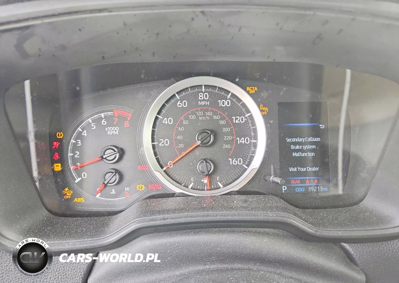 2022 Toyota Corolla Cross Le VIN:7MUCAABG0NV033570 - 9