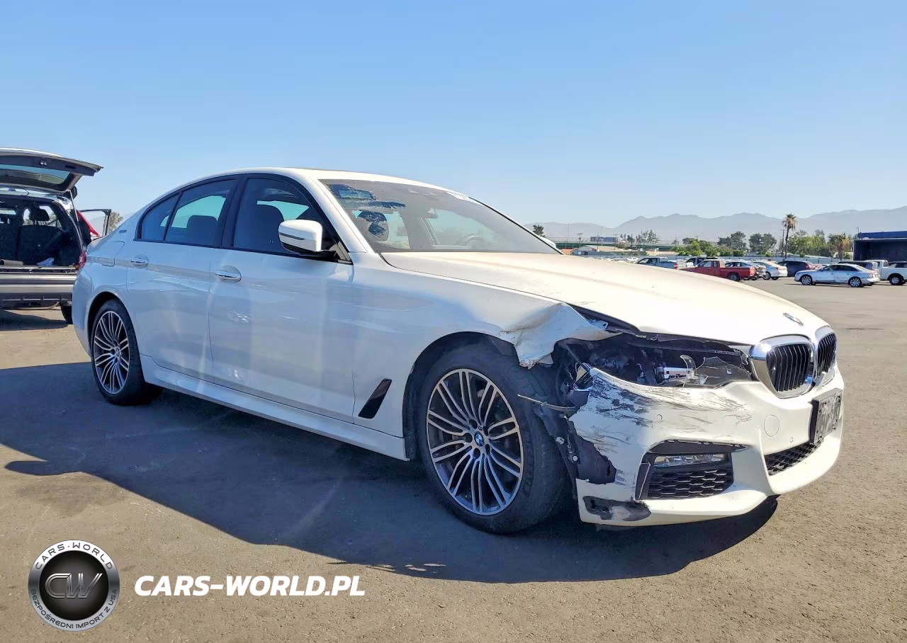2018 BMW 530E VIN:WBAJA9C50JB252749 - 4