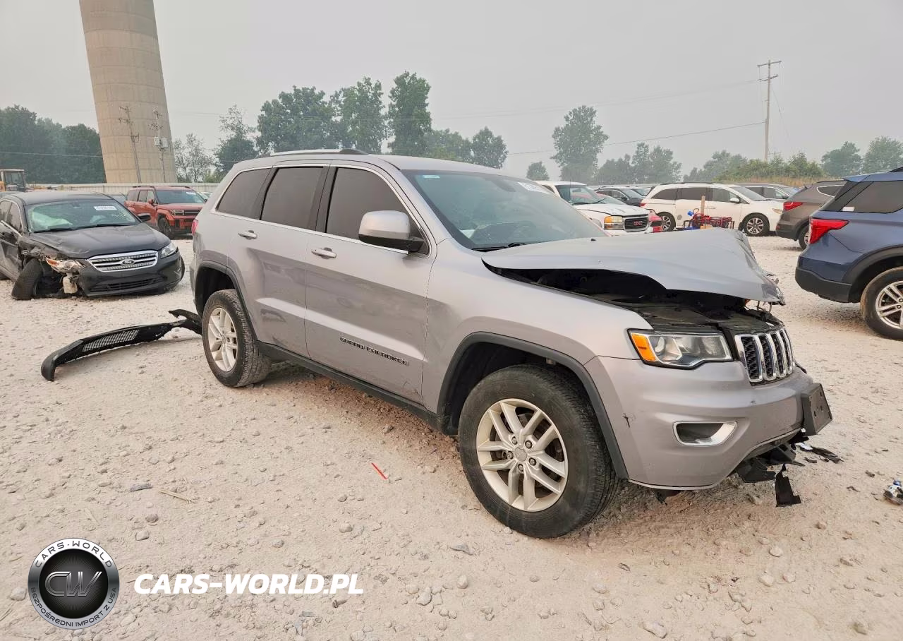2018 Jeep Grand Cherokee Laredo VIN:1C4RJFAG5JC170759 - 4