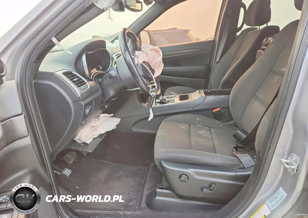 2018 Jeep Grand Cherokee Laredo VIN:1C4RJFAG5JC170759 - 7